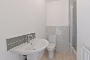 En Suite- click for photo gallery